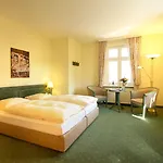 Hotel Vineta Strandhotels 4*