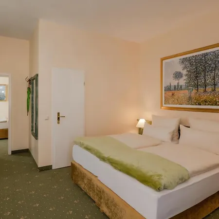 Vineta Strandhotels 4*