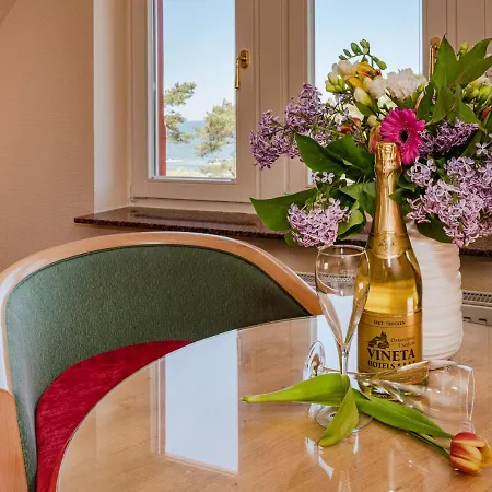 Vineta Strandhotels Hotel 4*