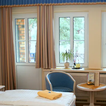 Vineta Strandhotels ホテル