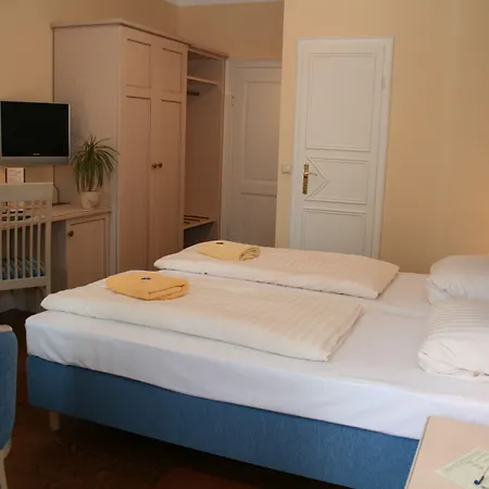 Vineta Strandhotels 4*