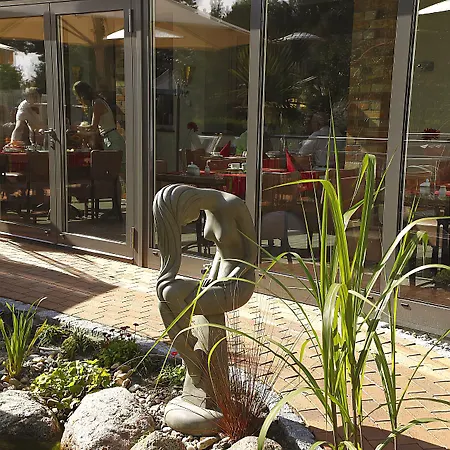 Vineta Strandhotels Hotel 4*