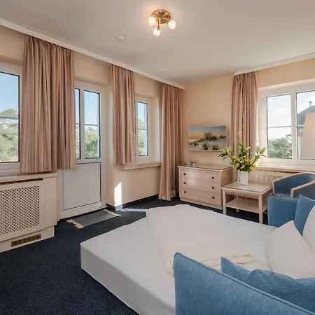 Hotel Vineta Strandhotels 4*