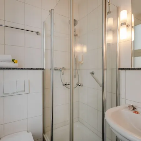 Vineta Strandhotels 4*
