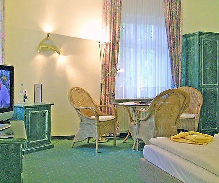 Vineta Strandhotels Hotel 4*